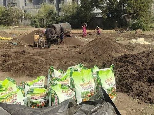 CROPUS vermicompost production ground with packaged bags